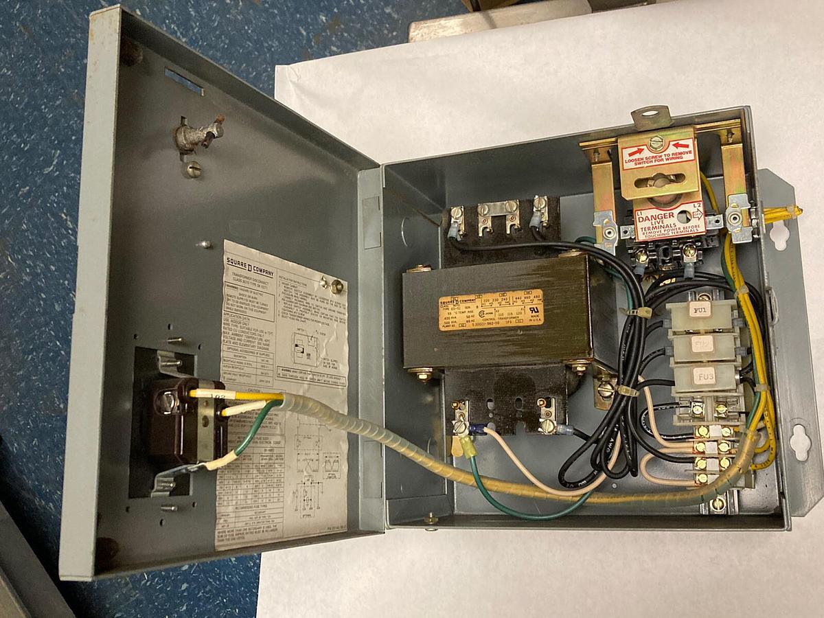 Used Square D,SK5271S,Ser A Transformer Disconnect Switch 230/460/115 VAC