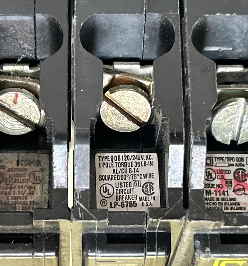 Used SQUARE D,QOB130,CIRCUIT BREAKER 30A 120/240V 1P LOT OF 9