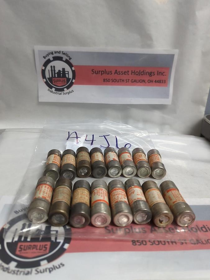 Used CHASE SHAWMUT,A4J6,AMP-TRAP 6 AMP FUSE LOT OF 16 PRE-OWNED