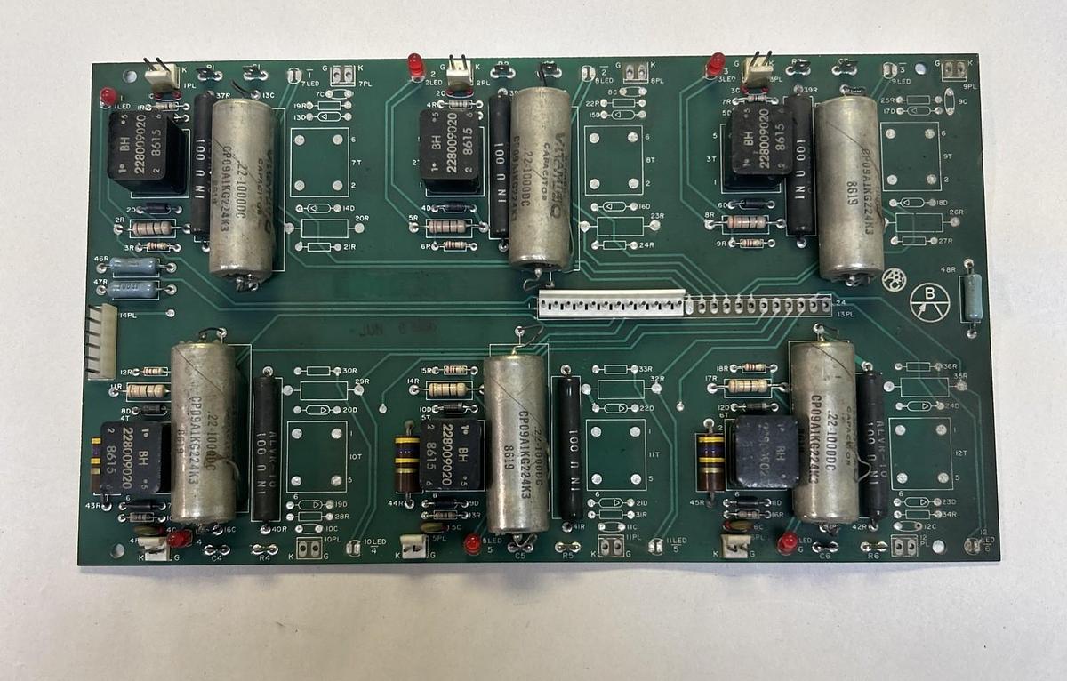 Used UNBRANDED,413-251-200,CIRCUIT BOARD