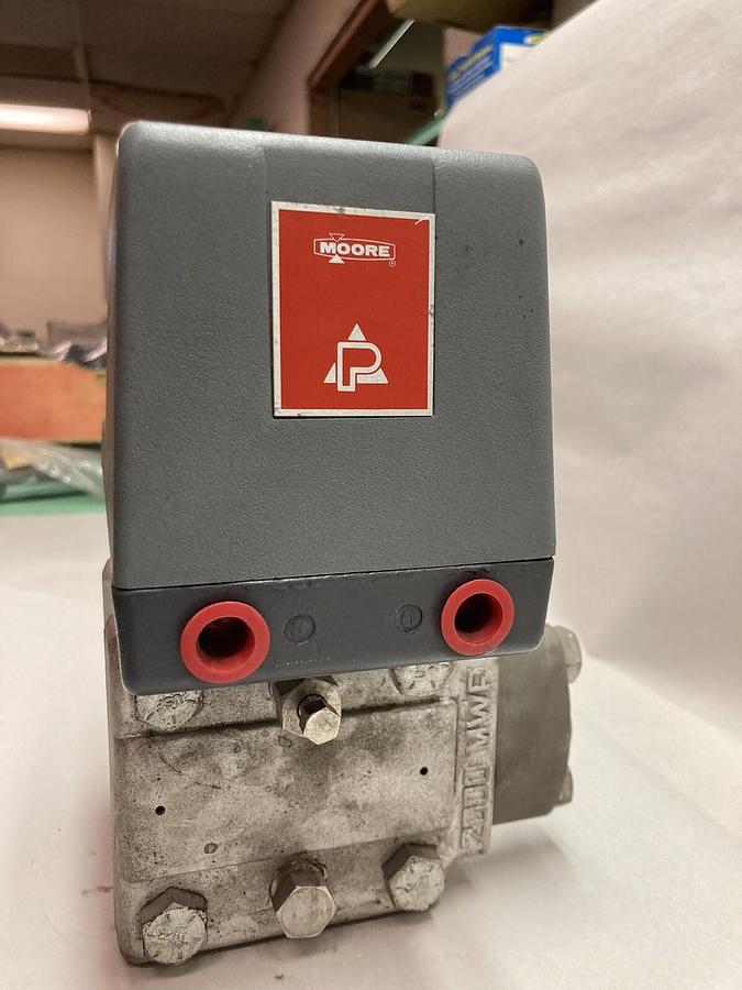 Used Moore Differential Pressure Transmitter