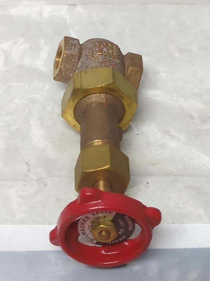MILWAUKEE VALVE,1151-1/4,GATE VALVE 1/4 INCH 300WOG 150SWP NOS
