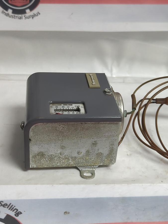 Used HONEYWELL,L480B-1247,THERMOSTAT TEMPERATURE CONTROLLER PRE-OWNED