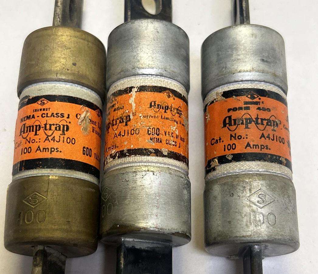 Used SHAWMUT,A4J100,AMP-TRAP FUSE 100A 600V LOT OF 3