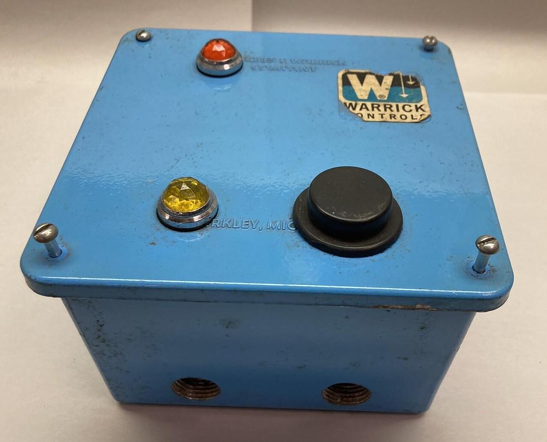 Used Warrick Controls,Type 2810 Form 2D4,Liquid Level Control