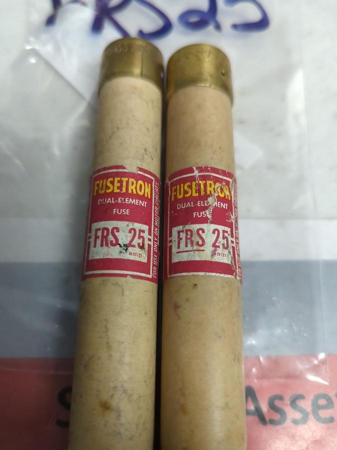 Used COOPER BUSSMANN,FRS-25,FUSETRON 25 AMP FUSE LOT OF 2 PRE-OWNED