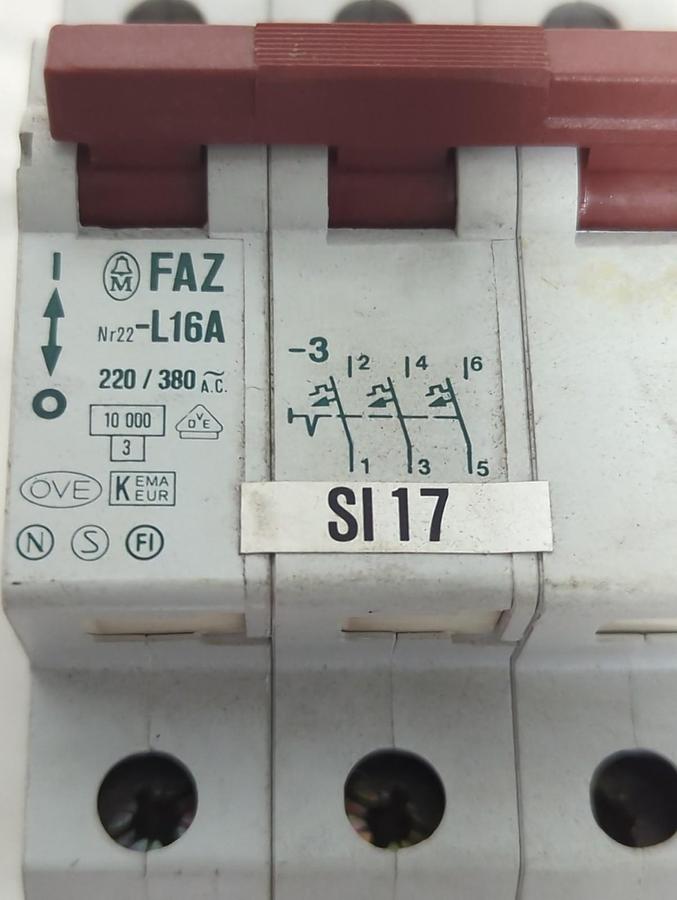 Used MOELLER,FAZ L16A,NO.22 CIRCUIT BREAKER 3-POLE 220/300AC PRE-OWNED