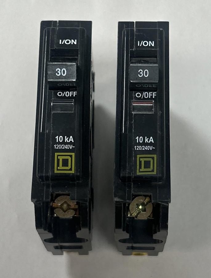 Used SQUARE D,QO130,CIRCUIT BREAKER 30A 120/240V 1P LOT OF 2