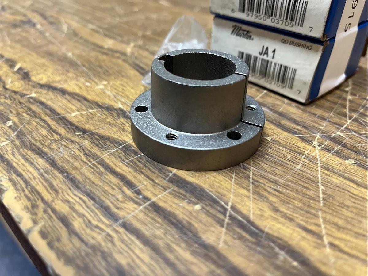 MARTIN,JA-1,QD BUSHING 1" BORE FLANGE OD 2" LOT OF 2
