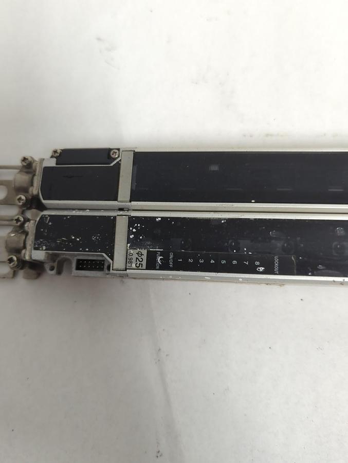 Used KEYENCE,SL-C404-R SL-C40H-T,LIGHT CURTAIN RECIEVER/TRANSMITTER SET PRE-OWNED