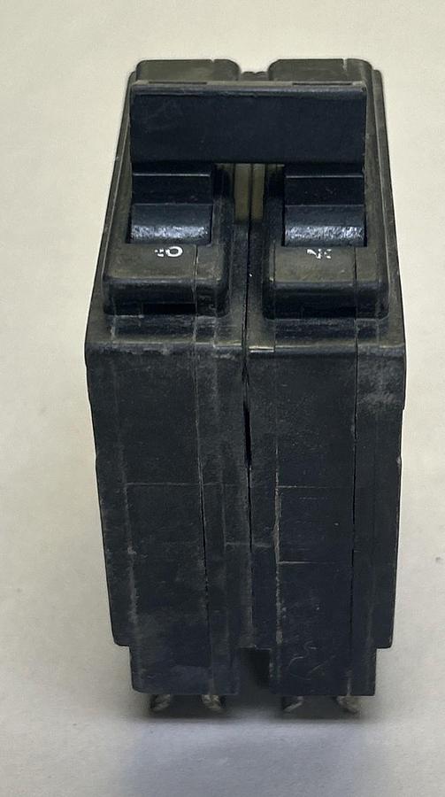 Used CUTLER-HAMMER,CHQ240,CIRCUIT BREAKER 40A 120/240V 2P