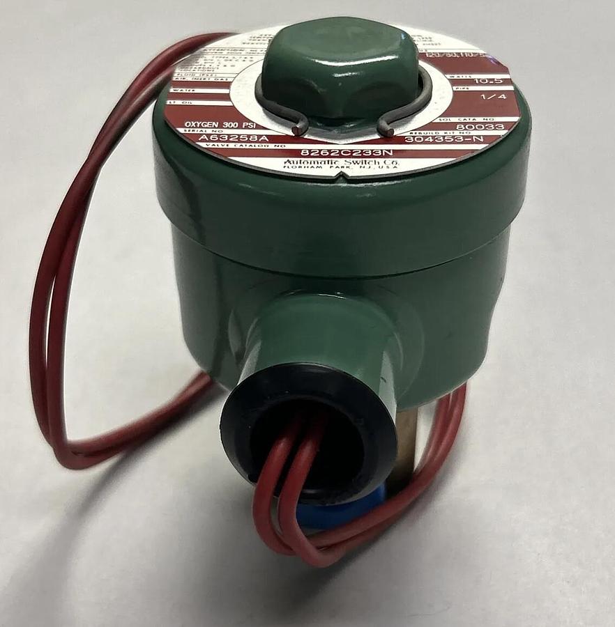 ASCO,8262C233,SOLENOID VALVE 1/4 INCH 110-120V NOS