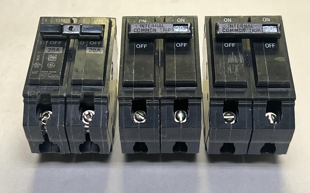 Used GENERAL ELECTRIC,THQB2120,CIRCUIT BREAKER 20A 120/240V 2P LOT OF 3