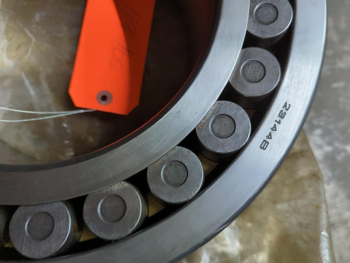 FAG,221448,SPHERICAL ROLLER BEARING 220MM X 370MM X 120MM NOS