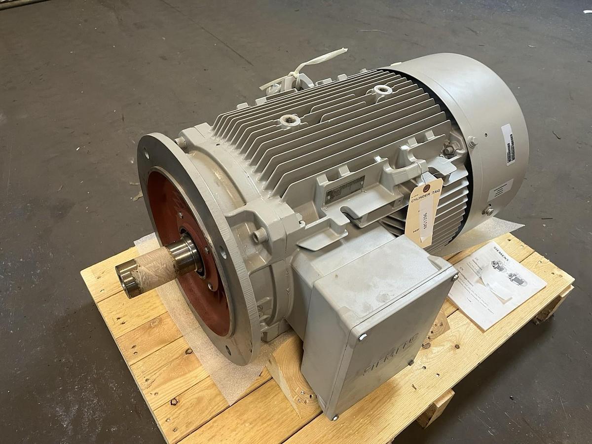SIEMENS,1LA92062WA61-ZT00,MOTOR 30kW 400/690V 3PH 2950RPM 200L