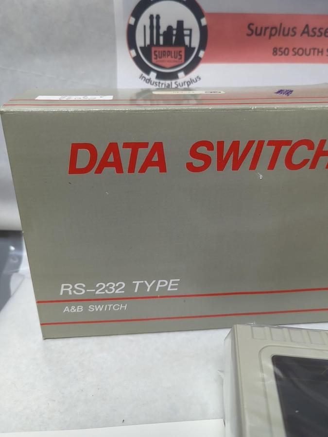 GC ELECTRONICS,43-690,DATA SWITCH TYPR RS-232 A7B SWITCH NOS