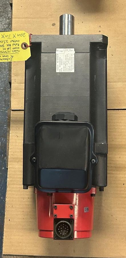 Used TOSHIBA,MFA350MBWBFD,AC SERVO MOTOR 200V 2000RPM 3.5KW