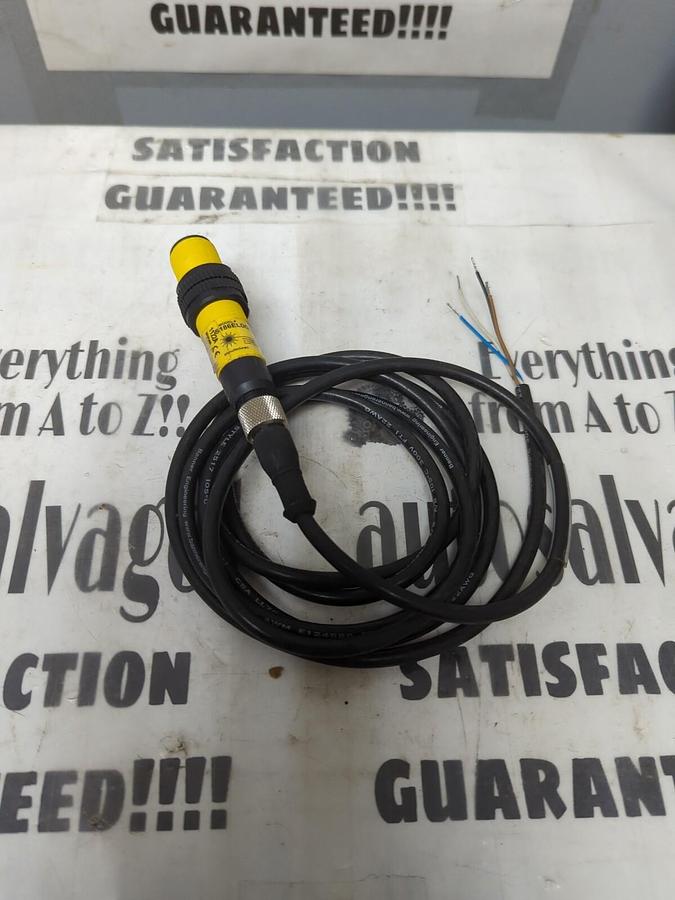 BANNER,S186ELDG,LASER EMITTER W/ MQDC-406 CABLE NOS