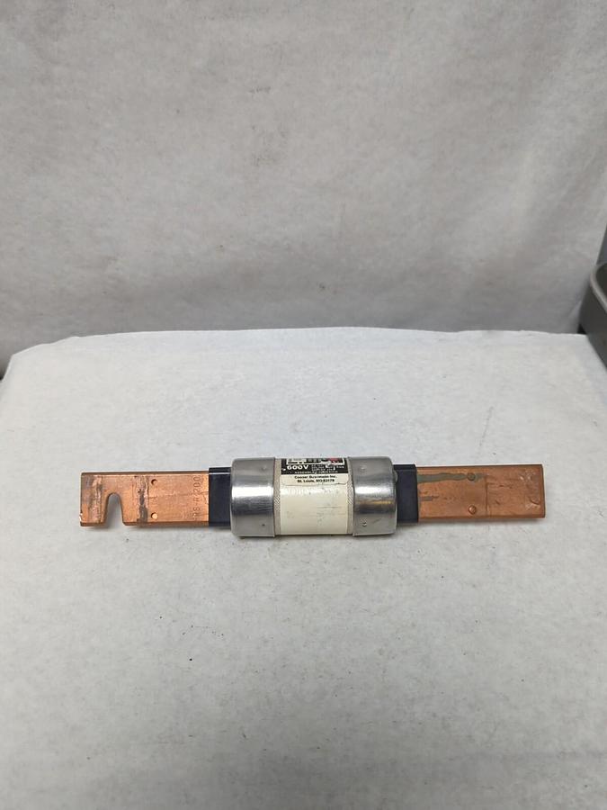 Used COOPER BUSSMANN,FRS-R-200,FUSETRON 200 AMP FUSE PRE-OWNED
