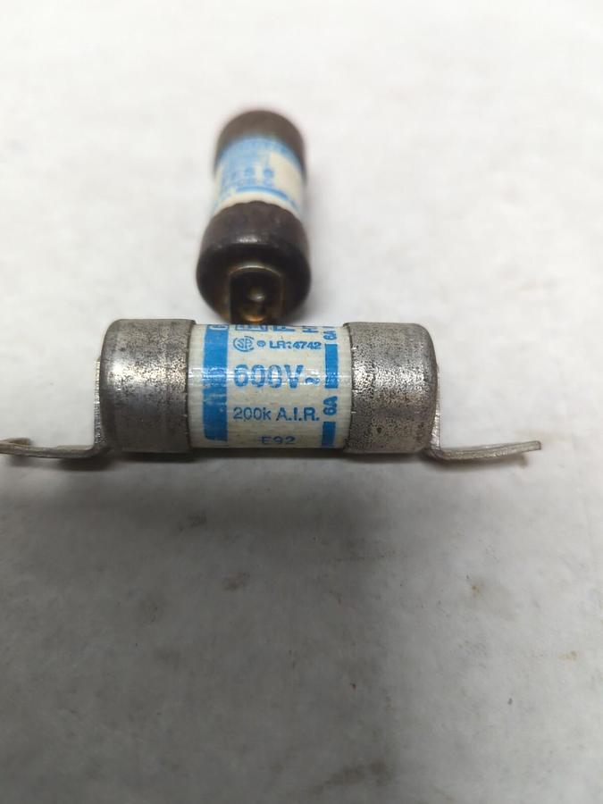 Used GOULD,FES6,BOLT ON FUSE 6 AMP LOT OF 2 PRE-OWNED