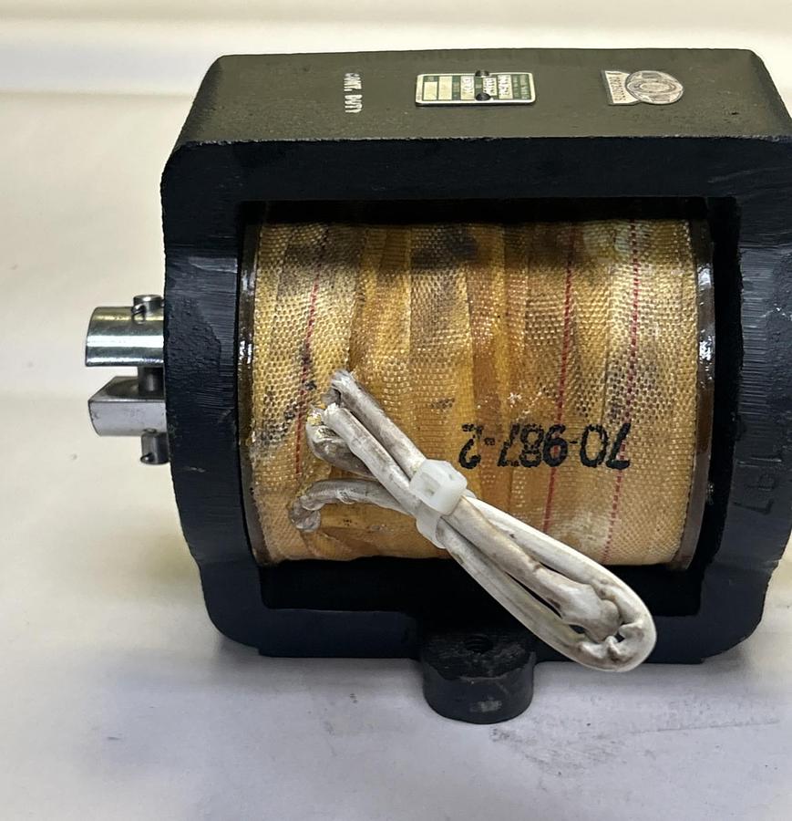 Used AUTOMATIC SWITCH,106A203,ELECTROMAGNETIC CLUTCH 125VDC