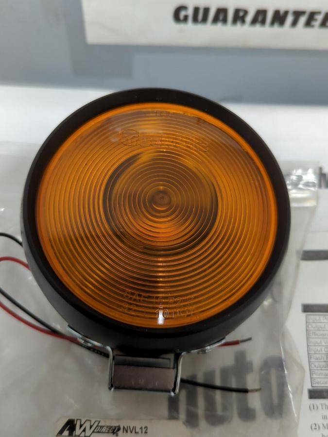 AWDIRECT,NVL12 10W,STUD MOUNT STROBE AMBER 10W PAR36 STROBE HEAD NOS