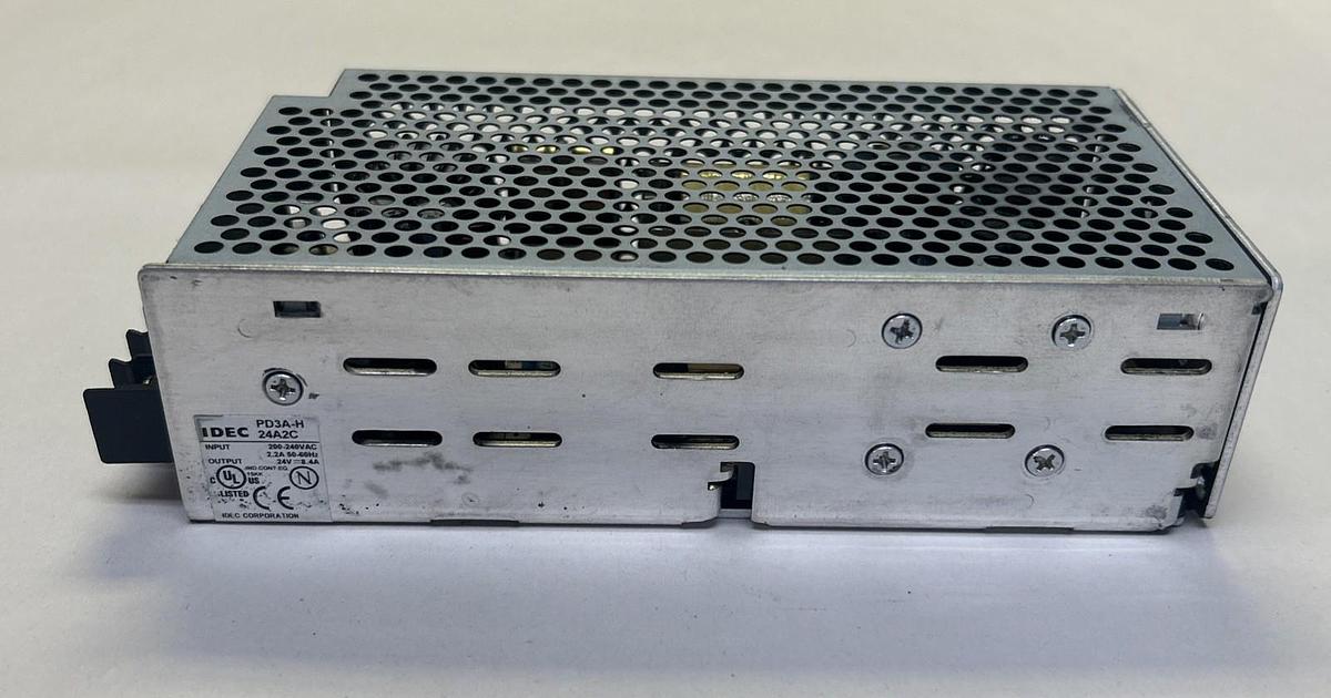 Used IDEC,PD3A-H24A2C,POWER SUPPLY