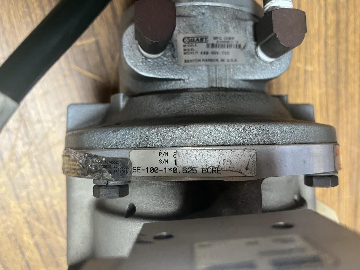 Used NEXEN,805900,SE-100-1 BORE .625 AIR CLUTCH BRAKE GAST 4AM-NRV-70C MOTOR