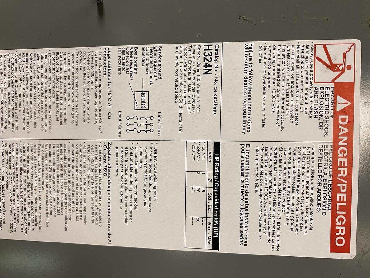 SQUARE D,H324N,200A FUSED DISCONNECT SAFETY SWITCH 240V