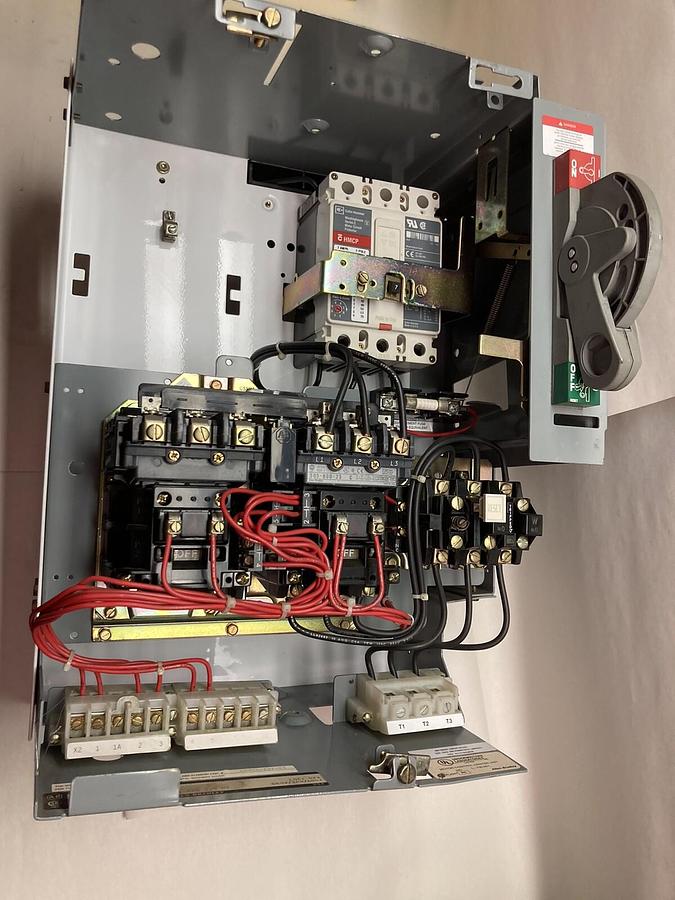 Used Allen Bradley,2107B,MCC Reversing Starter Bucket w/Circuit Breaker Size 1 18 Inc