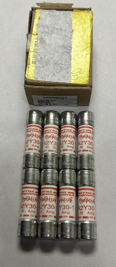 MERSEN FERRAZ SHAWMUT,A2Y30-1,FUSE 30A 250V LOT OF 8 NOS