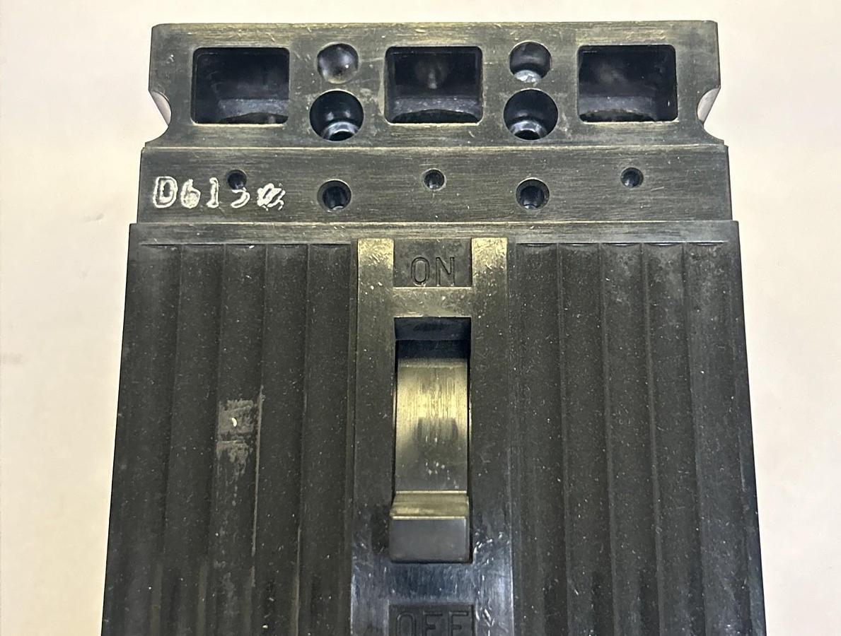 Used GENERAL ELECTRIC,TED134100,CIRCUIT BREAKER 100A 480V 3P