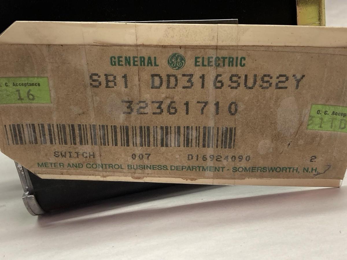 Used General Electric,SB1 DD316SUS2Y,Control Switch