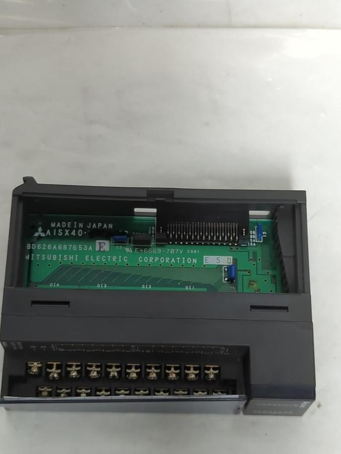 Used MITSUBISHI,A1SX40,INPUT MODULE UNIT PRE-OWNED