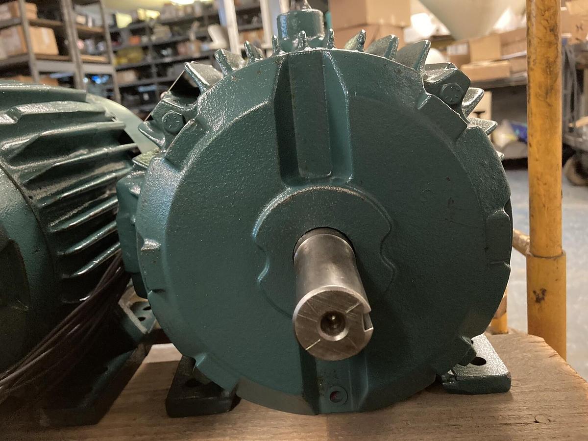 Reliance Electric,01UBZ53352,1.5hp Motor 284T 1770RPM 230/460 Volts 182T Frame