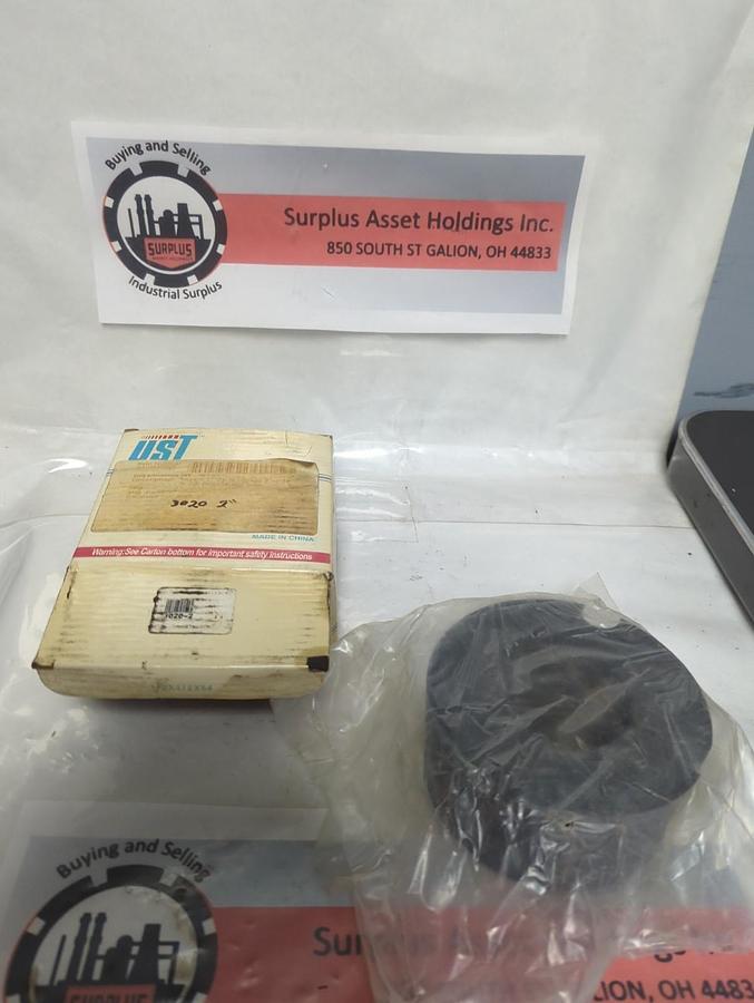 UST,3020-2,TAPER-LOCK BUSHING NOS
