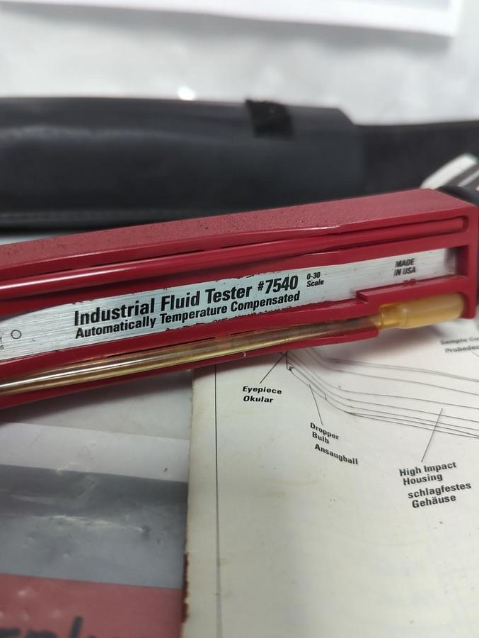 Used LEICA,IFT40,INDUSTRIAL FLUID TESTER #7540 0-30 SCALE PRE-OWNED
