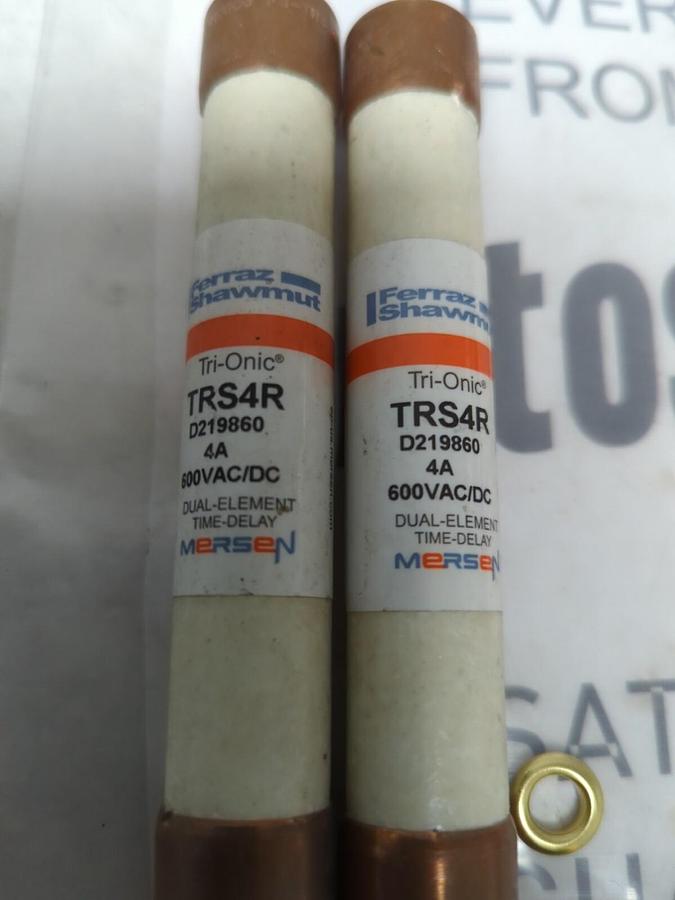 FERRAZ SHAWMUT,TRS4R,TRI-ONIC 4 AMP FUSES LOT OF 2 NOS