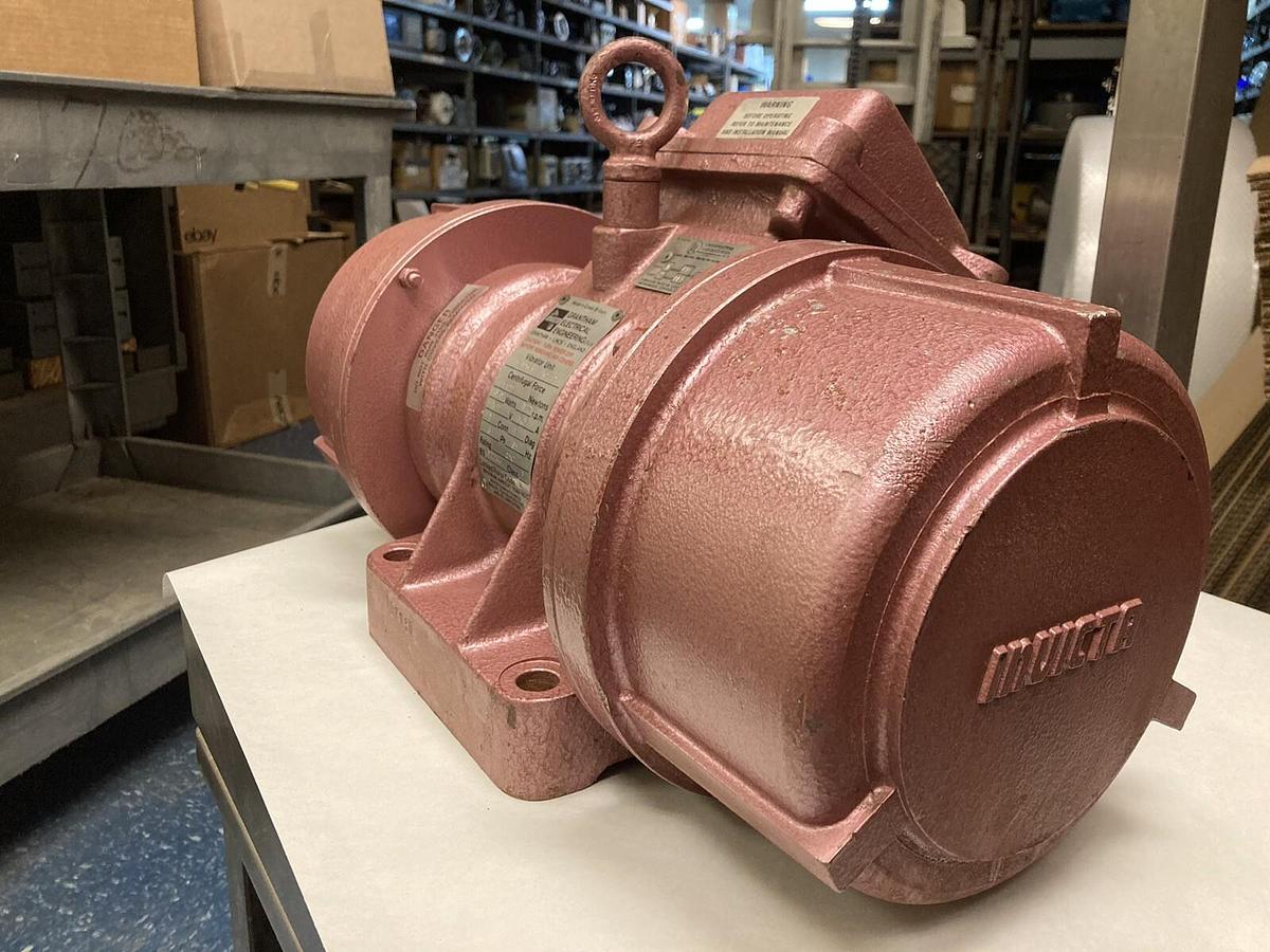 Invicta,ULB925/4 / 127729,3-Phase Vibrator Unit 460V  60 HZ  375W