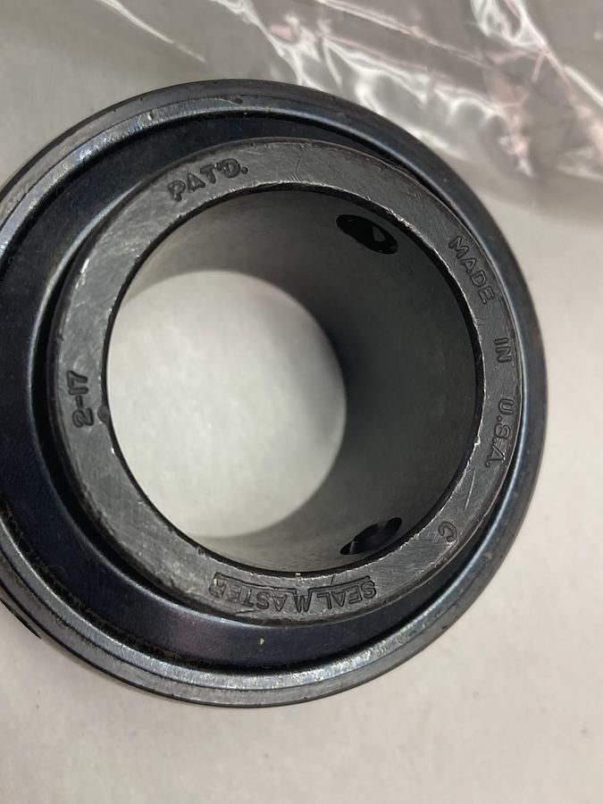 SealMaster,2-17,Ball Insert Bearing 1-1/2 inch Bore