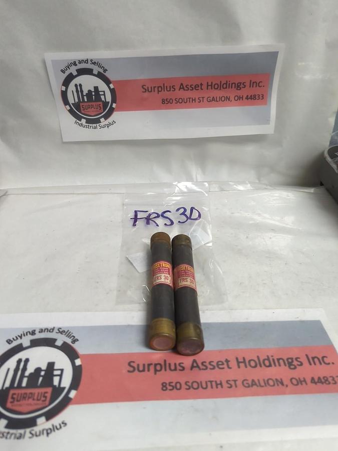 Used COOPER BUSSMANN,FRS-30,FUSETRON 30 AMP FUSE LOT OF 2 PRE-OWNED