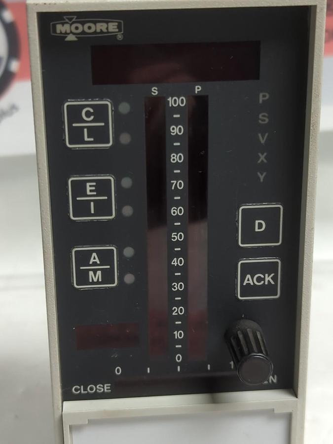Used MOORE,16105-1,CONTROL DISPLAY ASSEMBLY REV 5 PRE-OWNED