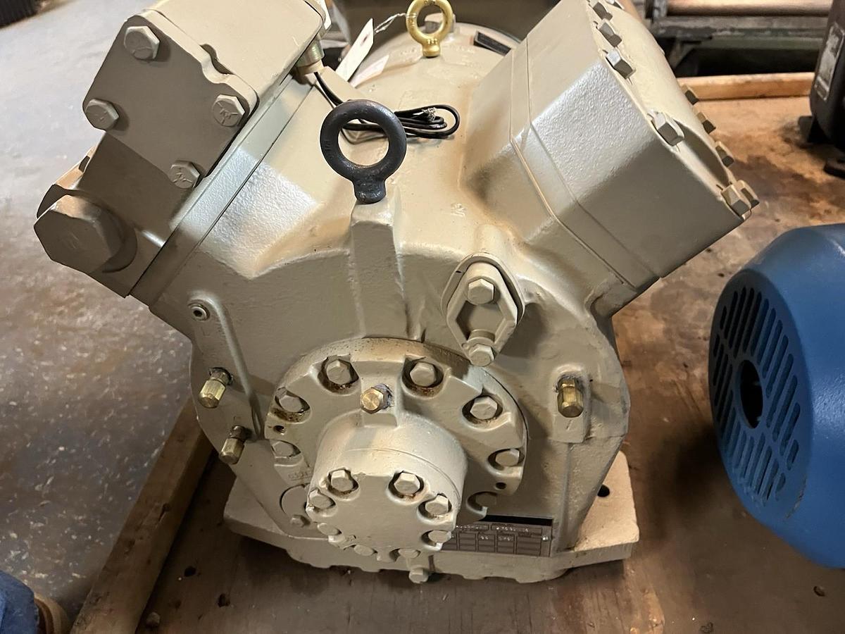 Used TRANE,CRHM200C-JAT,SEMI HERMETIC RECIPROCATING COMPRESSOR 20HP