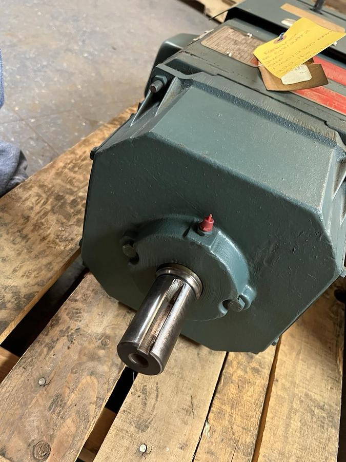Used RELIANCE,C1812ATZ,DC MOTOR 5HP 1750RPM 240VDC