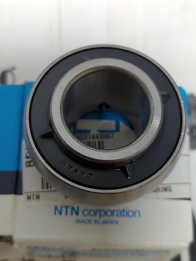 NTN,UC205D1,INSERT BEARING 25MM BORE NOS