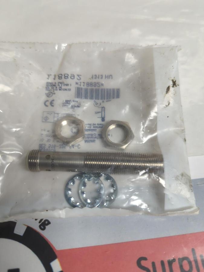 BALLUFF,BES01C8,PROXIMITY SWITCH 10-30VDC NOS