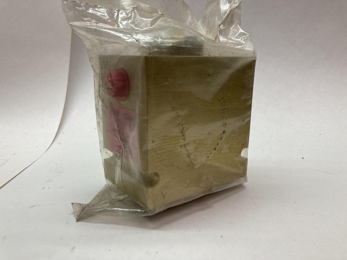 Used Eaton Vickers,ADV1-16-P-12T-20,Solenoid Valve