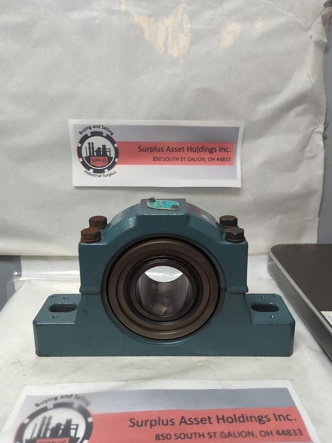 Used DODGE,023179,SPLIT PILLOW BLOCK 2-BOLT BASE 2-7/16 INCH BORE PRE-OWNED