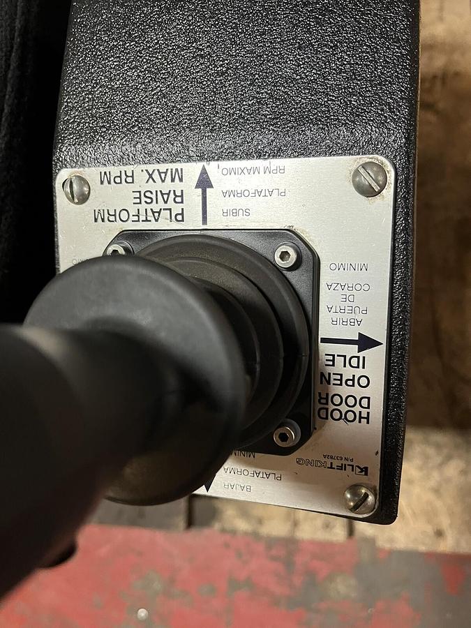 Used SEATS LIFTKING,S-16228,HEAVY SLAB LIFT TRUCK PLATFORM & THROTTLE CONTROLLER SEAT