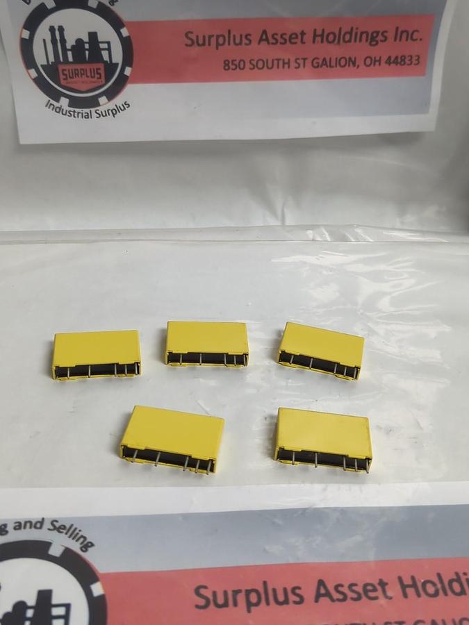 Used GRAYHILL,70M-1AC5,INPUT MODULE REV G 140 VAC LOT OF 5 PRE-OWNED